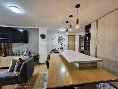 Apartamento en venta en Belen Malibu, Medellín · foto 4 de 20