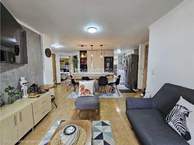 Apartamento en venta en Belen Malibu, Medellín · foto 8 de 20