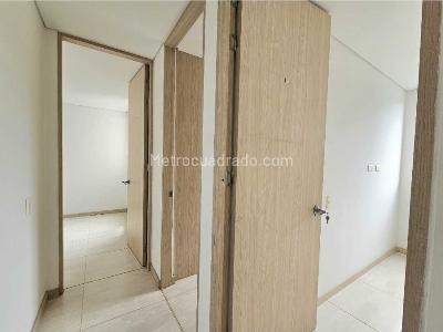 Apartamento de 3 alcobas en venta en Ditaires, Itagüí, 67 m² · foto 17 de 20