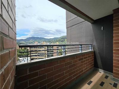 Apartamento de 3 alcobas en venta en Ditaires, Itagüí, 67 m² · foto 4 de 20