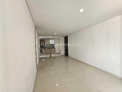 Apartamento de 2 alcobas en venta en Sabaneta, Sabaneta, 60 m² · foto 8 de 20