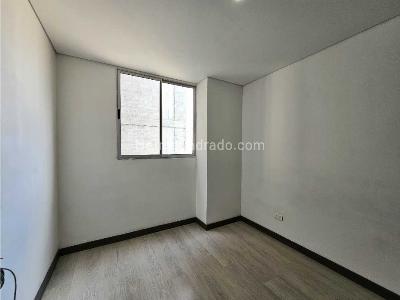 Apartamento de 2 alcobas en venta en Sabaneta, Sabaneta, 60 m² · foto 13 de 20