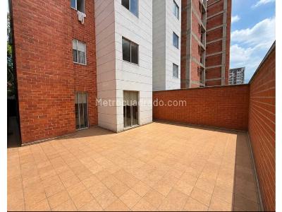 Apartamento en venta en La Castellana, Medellín · foto 8 de 20