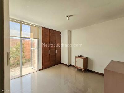 Apartamento en venta en La Castellana, Medellín · foto 13 de 20