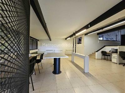 Casa de 4 alcobas en venta en San Lucas, Medellín, 293 m² · foto 6 de 20