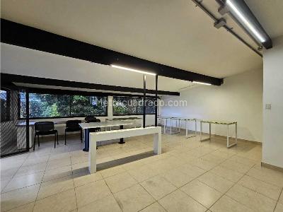 Casa de 4 alcobas en venta en San Lucas, Medellín, 293 m² · foto 7 de 20