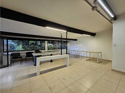 Casa de 4 alcobas en venta en San Lucas, Medellín, 293 m² · foto 9 de 20
