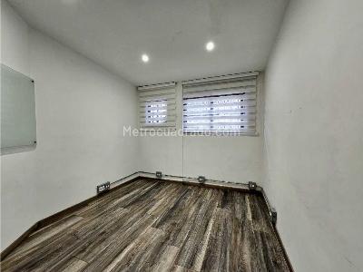 Casa de 4 alcobas en venta en San Lucas, Medellín, 293 m² · foto 18 de 20