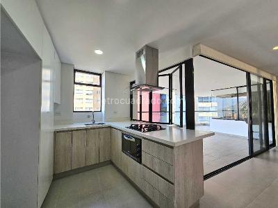 Apartamento de 3 alcobas en venta en Loma De Las Brujas, Envigado, 148 m² · foto 5 de 20