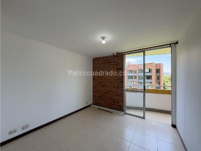 Apartaestudio en arriendo en El Poblado, Medellín · foto 10 de 19