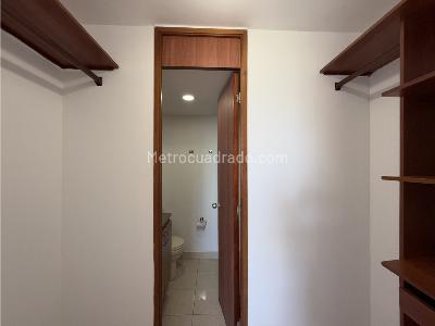 Apartaestudio en arriendo en El Poblado, Medellín · foto 13 de 19