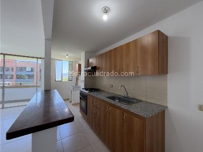 Apartaestudio en arriendo en El Poblado, Medellín · foto 5 de 19