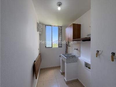 Apartaestudio en arriendo en El Poblado, Medellín · foto 6 de 19