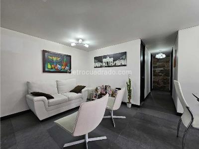Apartamento en venta en Rodeo Alto, Medellín · foto 3 de 20