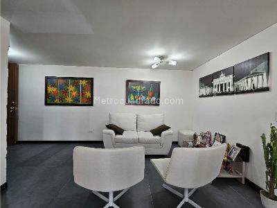 Apartamento en venta en Rodeo Alto, Medellín · foto 4 de 20