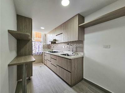 Apartamento de 2 alcobas en venta en Belen Miravalle, Medellín, 66 m² · foto 14 de 20