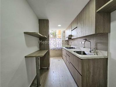 Apartamento de 2 alcobas en venta en Belen Miravalle, Medellín, 66 m² · foto 15 de 20