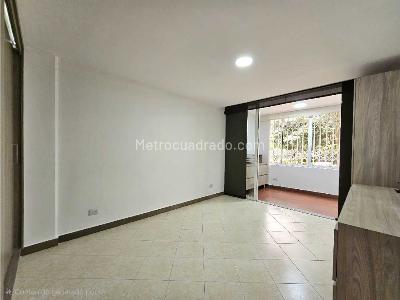 Apartamento de 2 alcobas en venta en Belen Miravalle, Medellín, 66 m² · foto 17 de 20