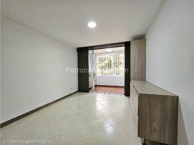 Apartamento de 2 alcobas en venta en Belen Miravalle, Medellín, 66 m² · foto 18 de 20