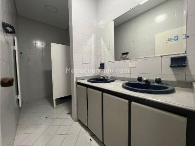Casa de 5 alcobas en arriendo en Centro Historico, Santa Marta, 529 m² · foto 16 de 20