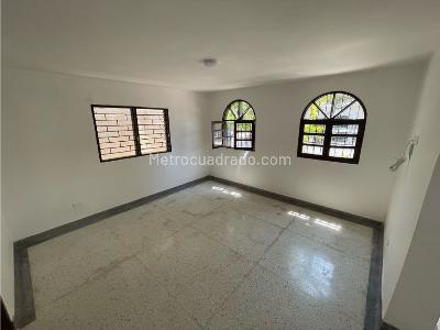 Casa de 5 alcobas en venta en El Prado, Santa Marta, 288 m² · foto 4 de 17