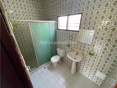 Casa de 5 alcobas en venta en El Prado, Santa Marta, 288 m² · foto 12 de 17