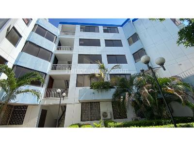 Apartamento de 3 alcobas en venta en Avenida Libertador, Santa Marta, 132 m² · foto 2 de 17