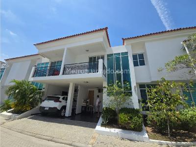 Casa en venta en Rodadero, Santa Marta · foto 2 de 20