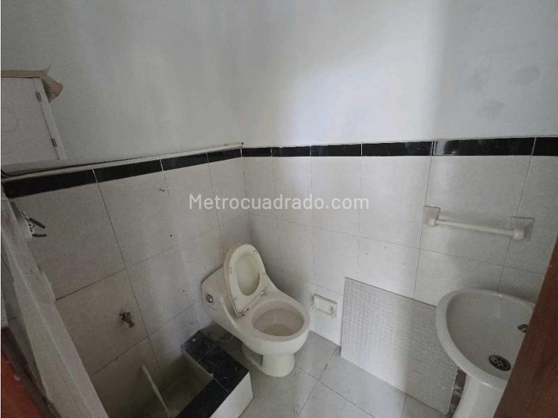 Local Comercial en Arriendo, Avenida Libertador, Santa Marta - Más