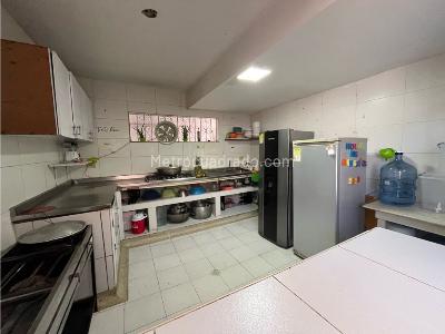 Casa de 5 alcobas en venta en Playa Salguero, Santa Marta, 603 m² · foto 9 de 20