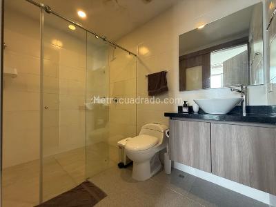 Apartamento en venta en Rodadero, Santa Marta · foto 15 de 18