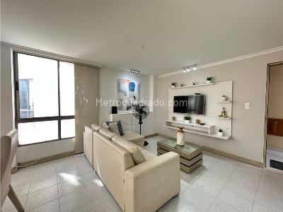 Apartamento en arriendo en Bello Horizonte, Santa Marta · foto 3 de 16