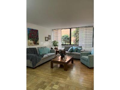 Apartamento de 3 alcobas en arriendo en El Poblado, Medellín, 180 m² · foto 2 de 19