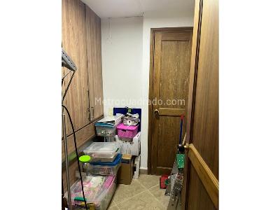 Apartamento de 3 alcobas en arriendo en El Poblado, Medellín, 180 m² · foto 7 de 19