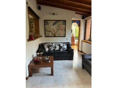 Apartamento de 3 alcobas en arriendo en El Poblado, Medellín, 180 m² · foto 10 de 19