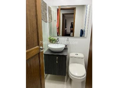 Apartamento de 3 alcobas en arriendo en El Poblado, Medellín, 180 m² · foto 11 de 19