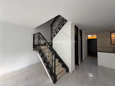 Casa en venta en Los Alcazares, Santa Marta · foto 16 de 20