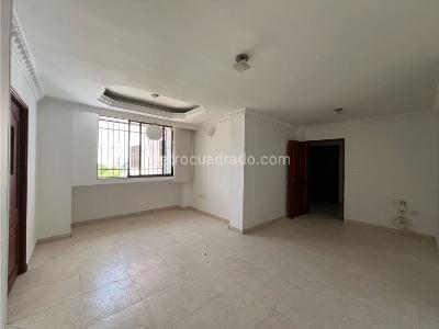 Apartamento en venta en Prado, Santa Marta · foto 3 de 12