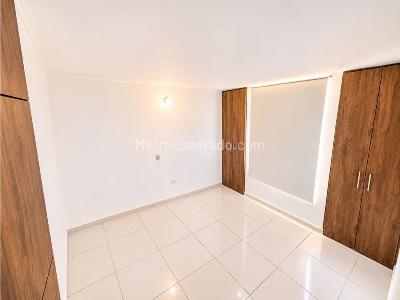 Apartamento de 2 alcobas en arriendo en Rodadero, Santa Marta, 56 m² · foto 8 de 16