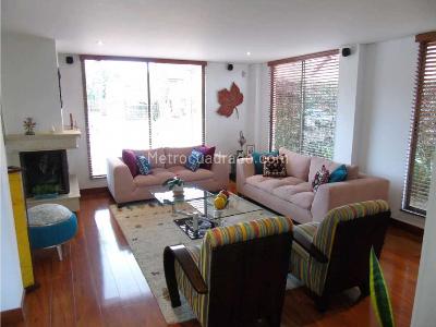 Casa de 3 alcobas en venta en Chia, Chía, 270 m² · foto 8 de 17