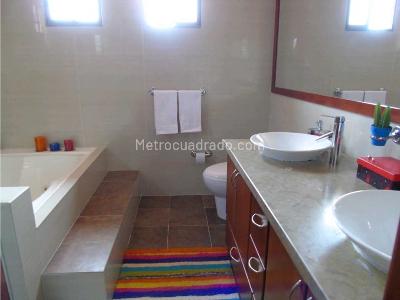 Casa de 3 alcobas en venta en Chia, Chía, 270 m² · foto 15 de 17
