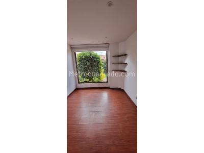 Casa de 3 alcobas en venta en Chia, Chía, 241 m² · foto 3 de 11