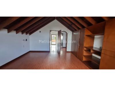 Casa de 3 alcobas en venta en Chia, Chía, 241 m² · foto 11 de 11