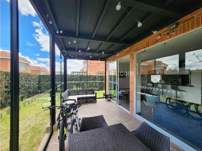 Casa de 3 alcobas en venta en Cajica, Cajicá, 200 m² · foto 11 de 12