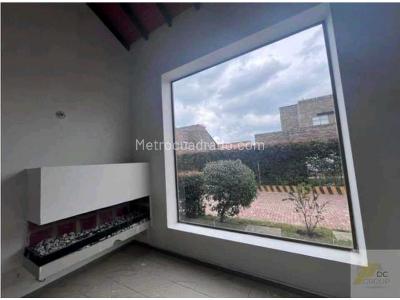 Casa en arriendo en Cajica, Cajicá · foto 3 de 16