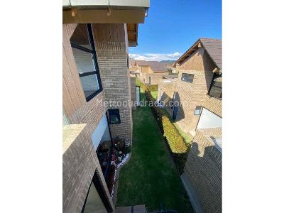 Casa de 3 alcobas en venta en Cajica, Cajicá, 128 m² · foto 2 de 18