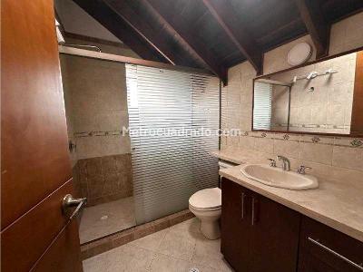 Casa de 3 alcobas en venta en Cajica, Cajicá, 220 m² · foto 3 de 19