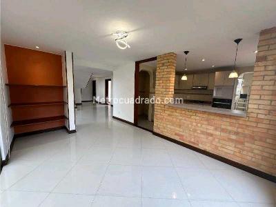 Casa de 3 alcobas en venta en Cajica, Cajicá, 220 m² · foto 14 de 19