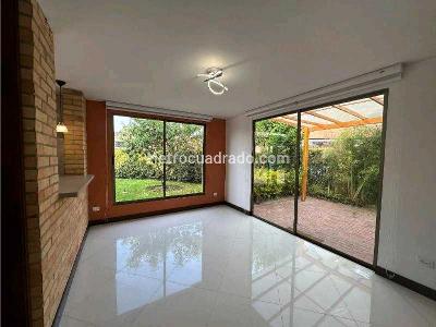 Casa de 3 alcobas en venta en Cajica, Cajicá, 220 m² · foto 16 de 19