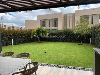 Casa de 3 alcobas en venta en Chia, Chía, 210 m² · foto 3 de 12